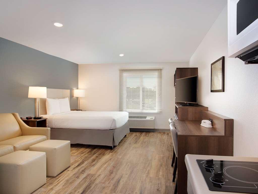 Extended Stay America Select Suites - Charlotte - Northlake Шарлотт Номер фото